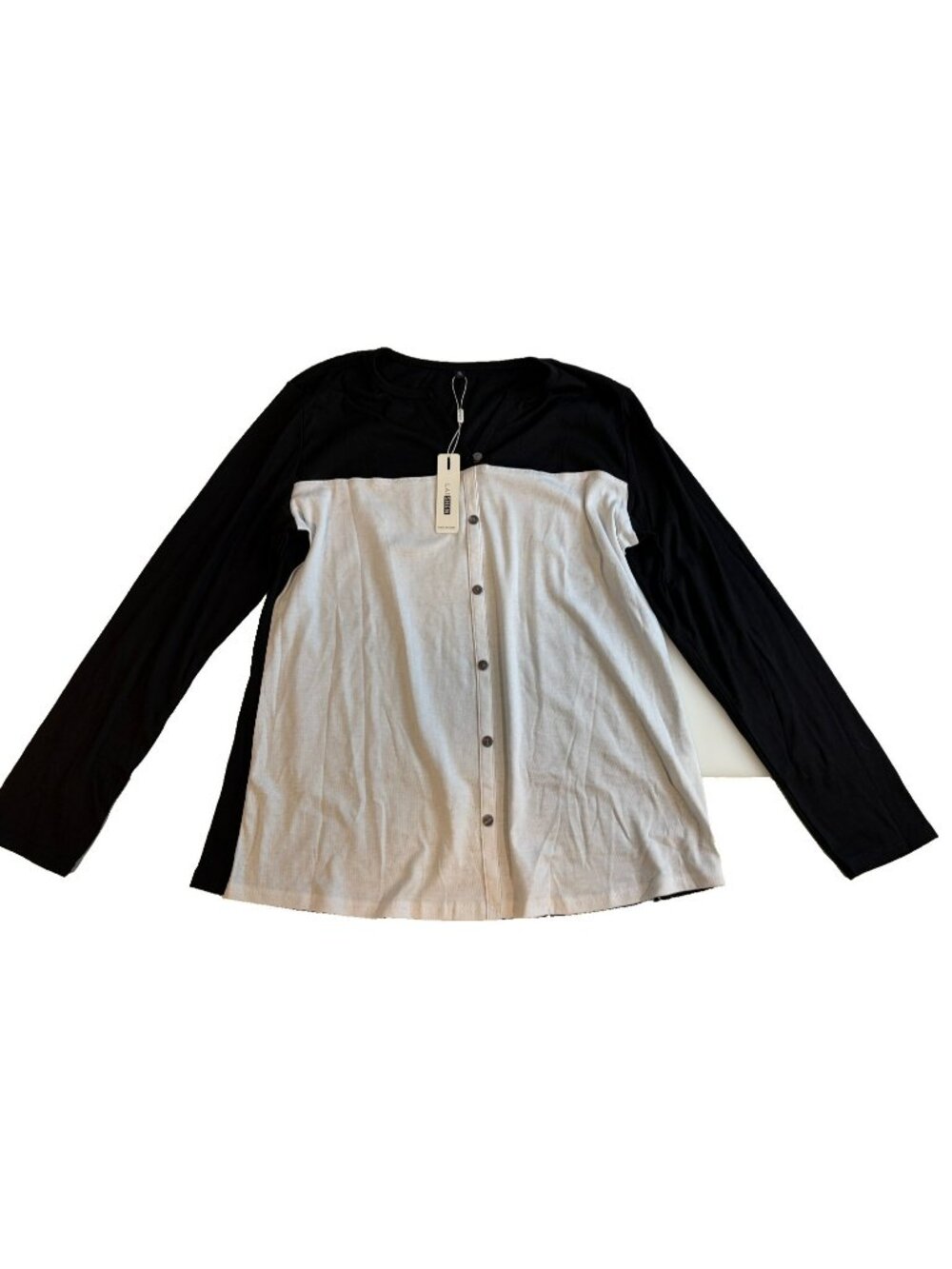 Laishen Women's Black & White Long Sleeve Shirt W/ Button Accents Size XL NEW